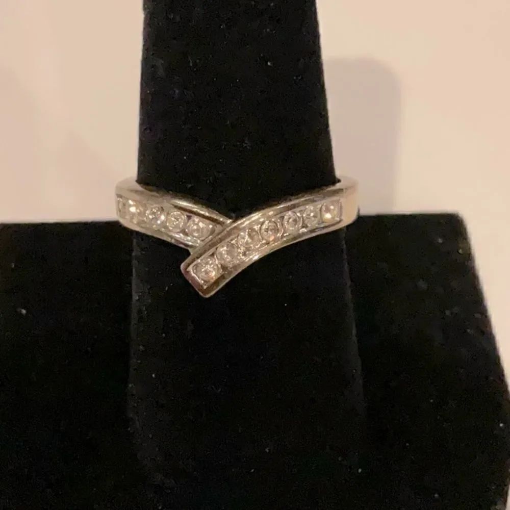 Beautiful silver ring